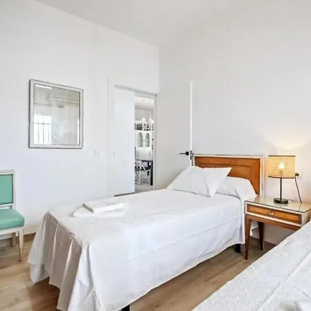Spacious Pedregalejo House Free Parking And Yard Holiday home
